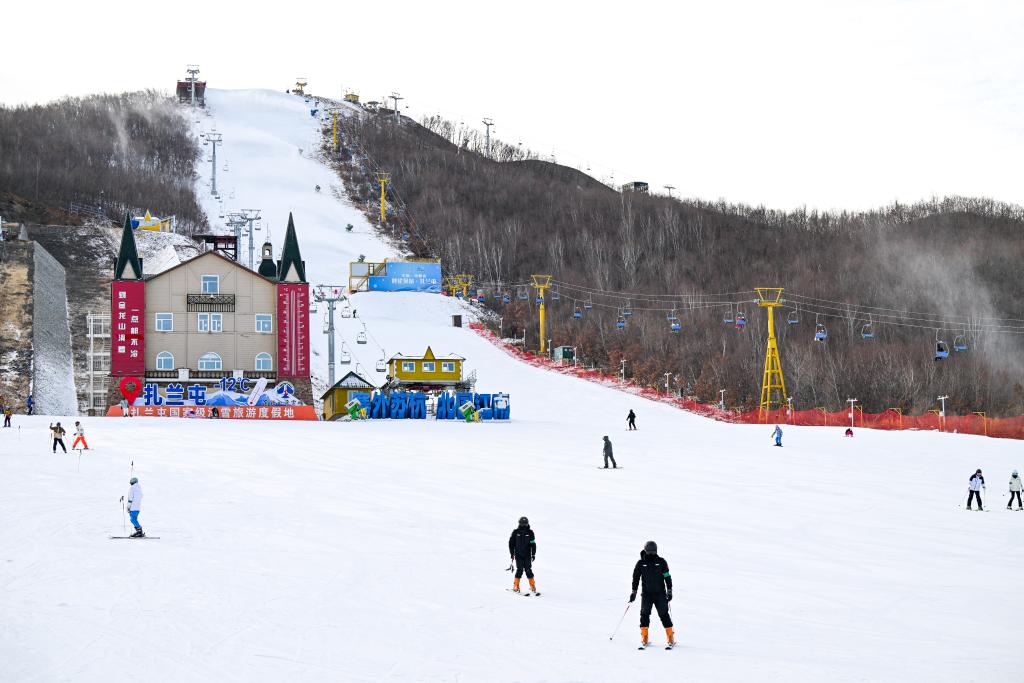 第十一届全国大众冰雪季将在内蒙古呼伦贝尔启动 第 1 张