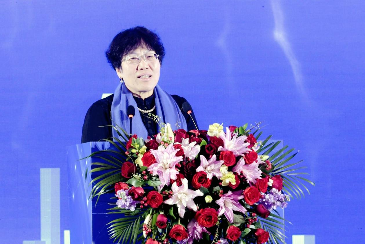 技术赋能教育 助力强国建设——第七届中国教育技术发展与应用大会暨成果展览会在京举办 第 2 张