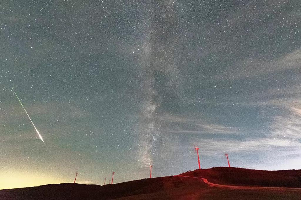 星空有约｜英仙座流星雨12日迎来极大 扮靓夜空 第 3 张