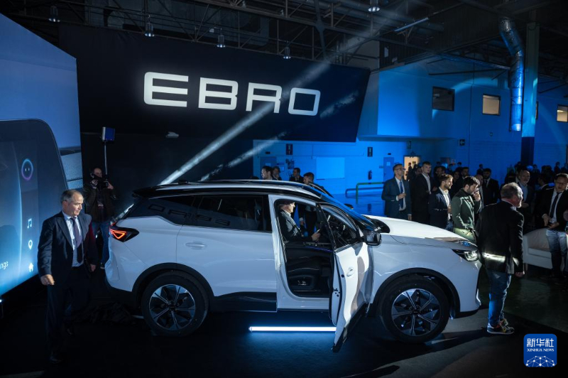 奇瑞与西班牙EV MOTORS合资工厂首款产品S700下线 第 3 张