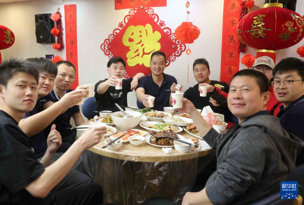 第41次南极考察｜通讯：南极考察队的别样新春 第 1 张