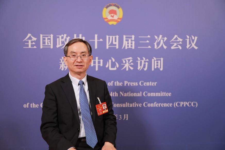 全国政协委员余晓晖：数字技术加速新质生产力形成，大幅提升全要素生产率