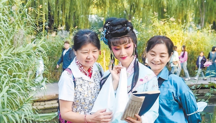前门三里河：潮流业态胡同街区加速融合