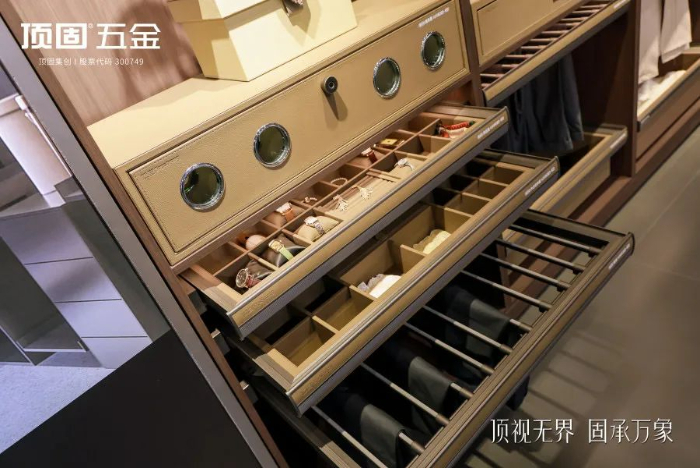 从单品竞争到生态重构 顶固五金的产业升维之路 第 3 张