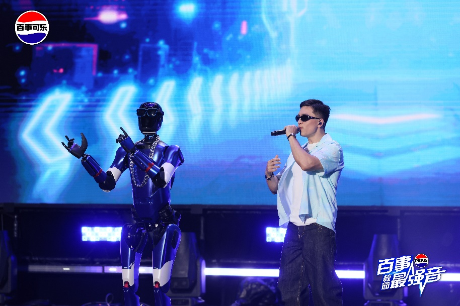 2025渴望就可能·百事校园最强音年度盛典点燃今夏音乐渴望交汇，点燃年轻灵魂 第 6 张