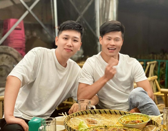 “真香”十年，他变了 第 6 张