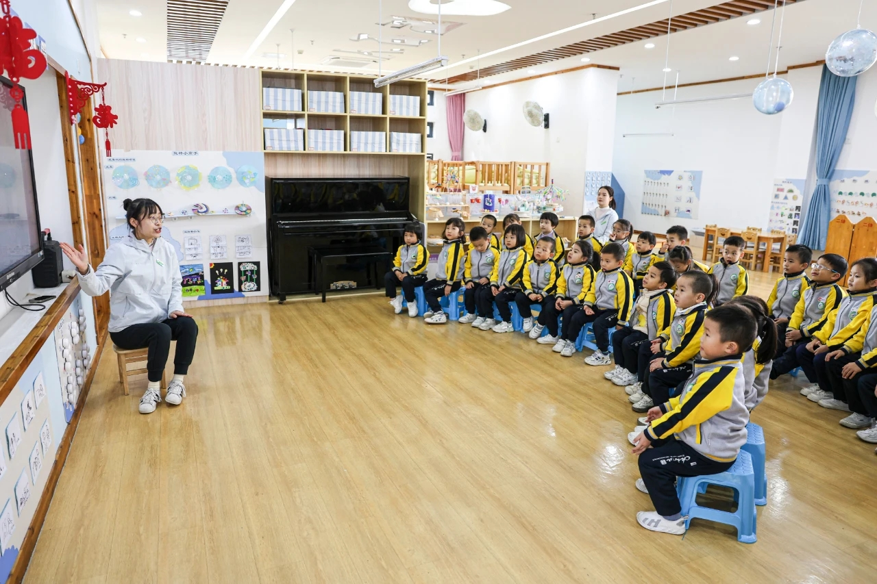 示范辐射促均衡 泉州市泉港区新增1所市级示范幼儿园 第 1 张