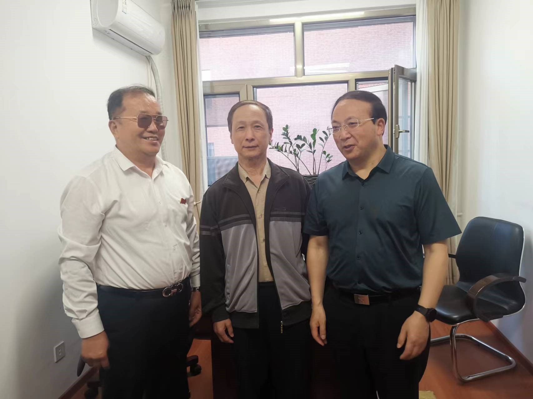 陕西省勉县人民政府卫健考察团前往中国乡村发展协会 交流绿色健康乡村共建项目