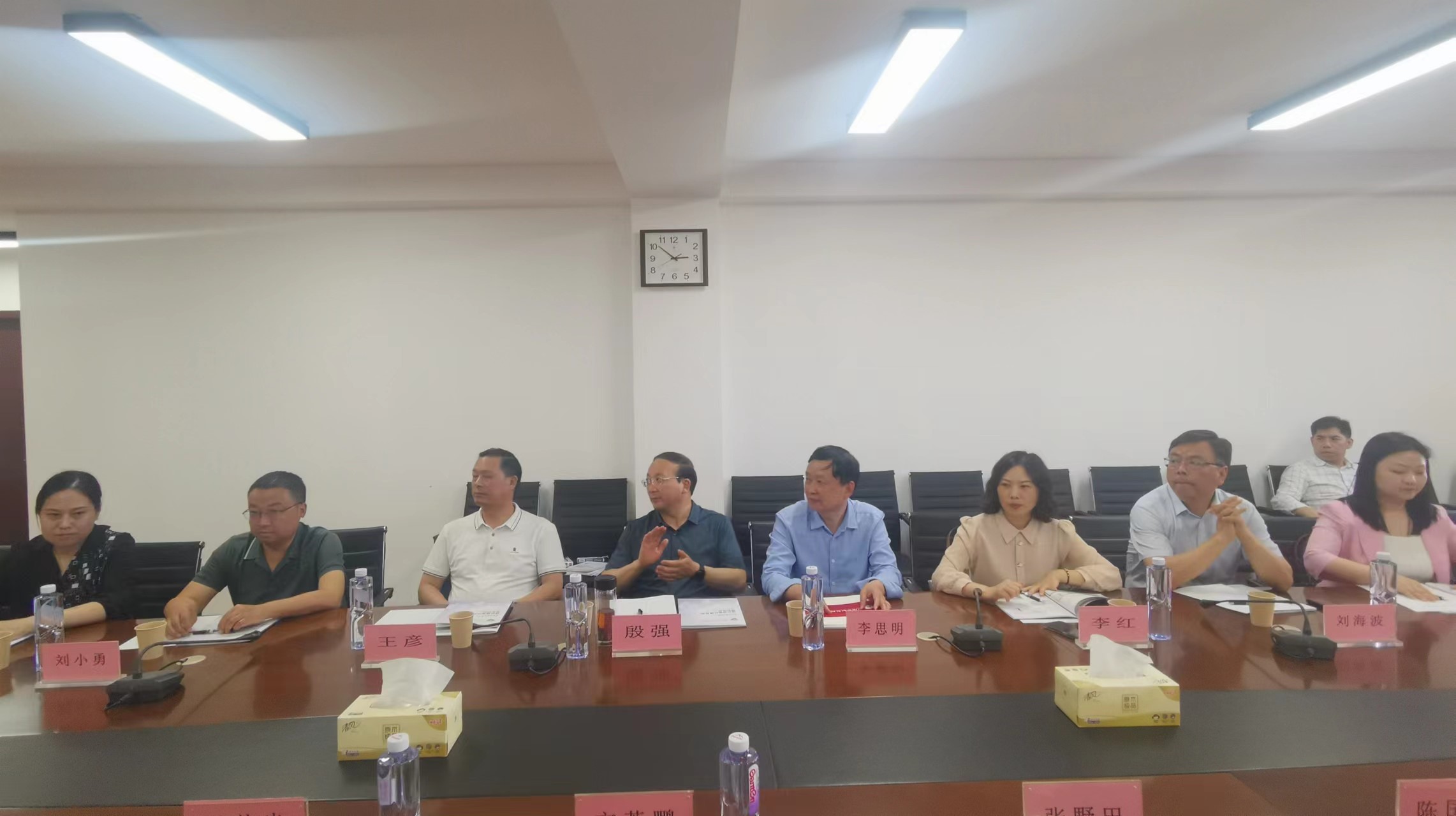 陕西省勉县人民政府卫健考察团前往中国乡村发展协会 交流绿色健康乡村共建项目