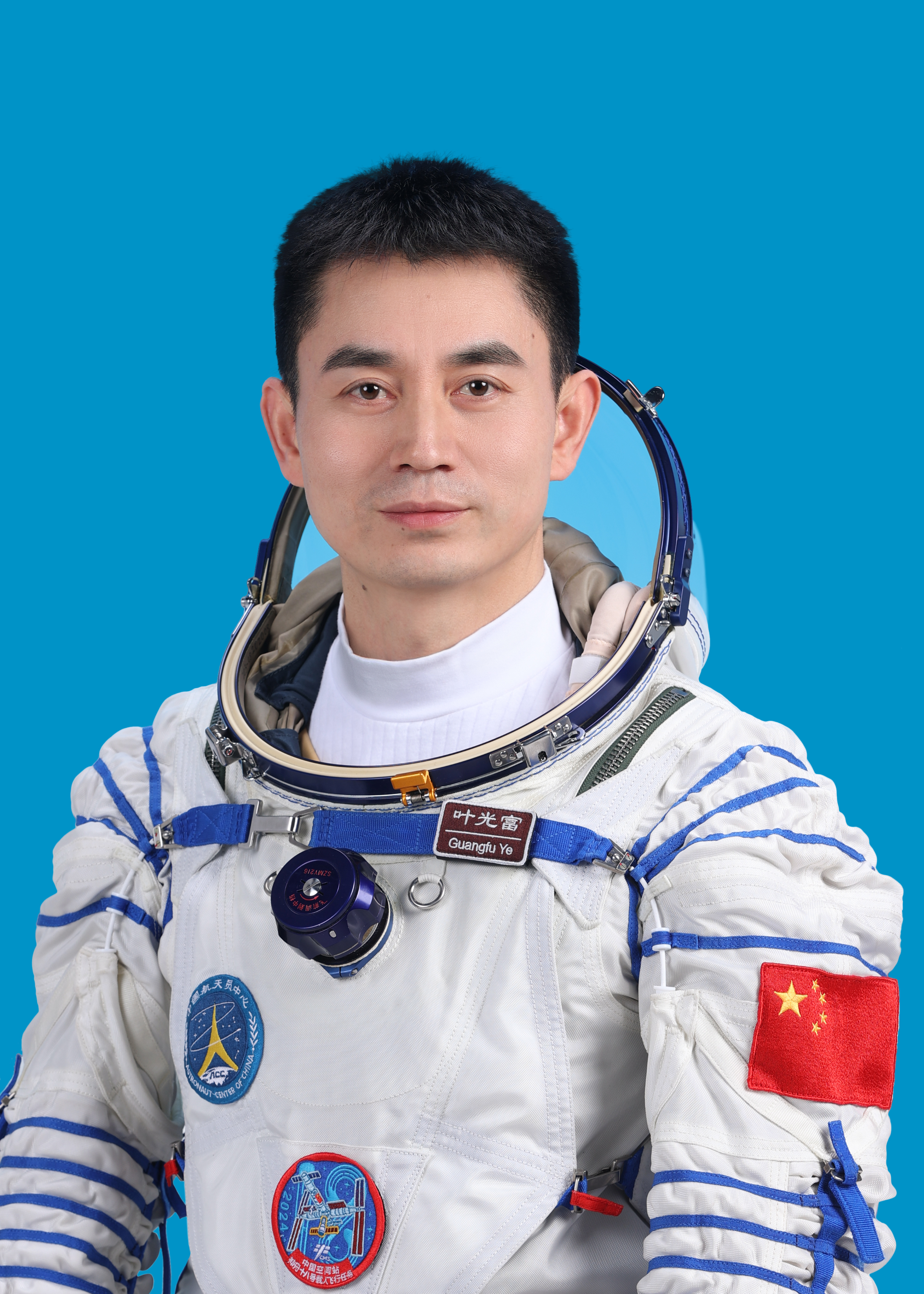  神十八航天员乘组确定！今天上午11时将与中外媒体见面  第 1 张