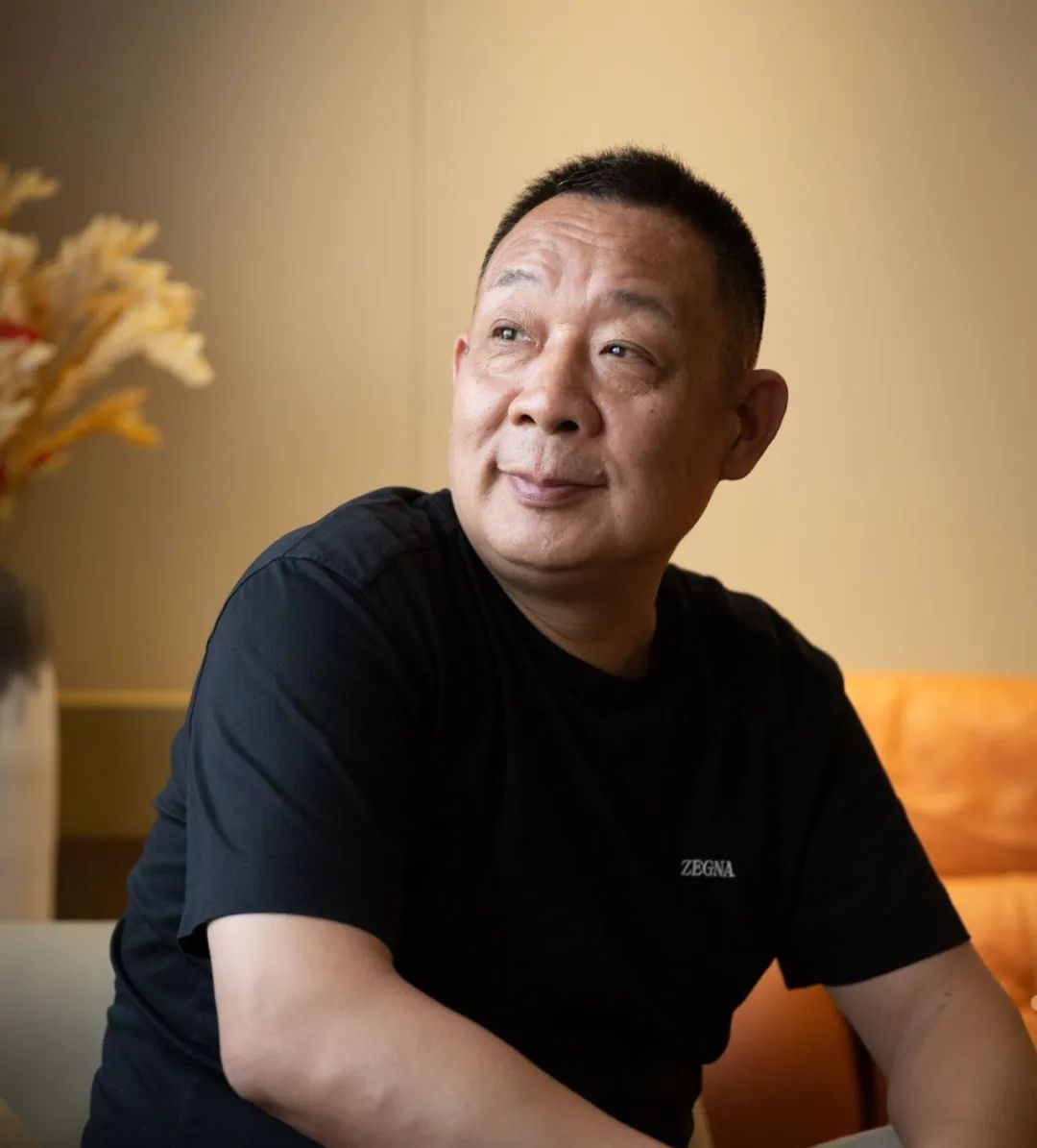 胖东来创始人：首先要活成一个真的人 第 1 张