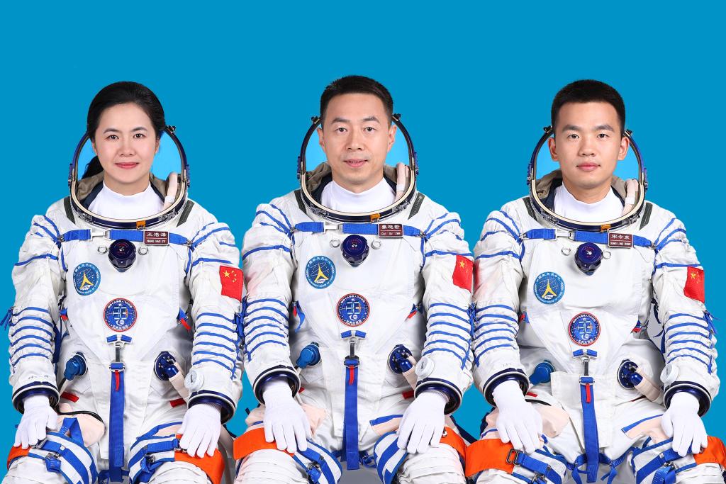 神舟十九号航天员乘组确定 第 1 张